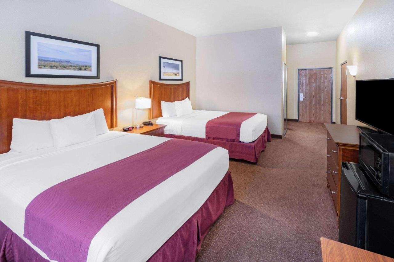 Baymont By Wyndham Cuero Hotel Luaran gambar
