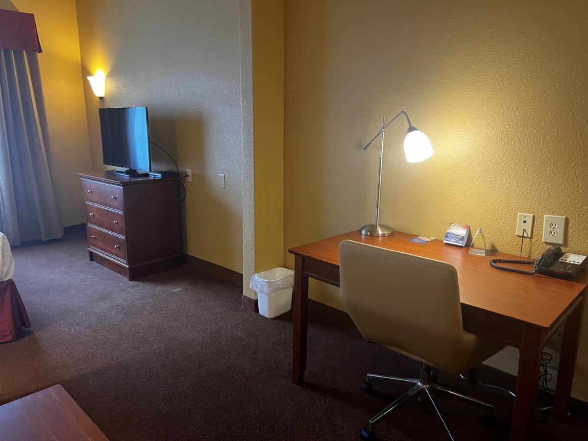 Baymont By Wyndham Cuero Hotel Luaran gambar