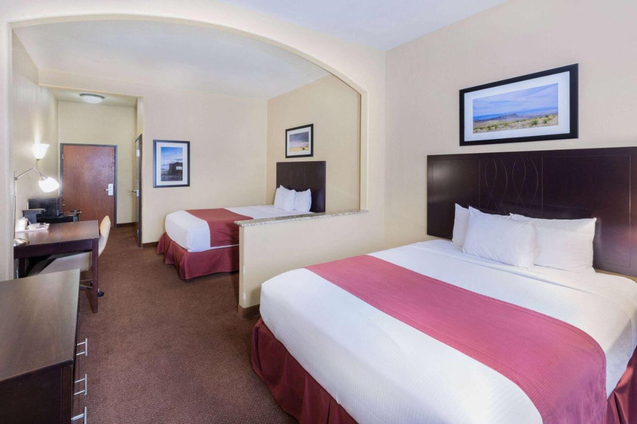 Baymont By Wyndham Cuero Hotel Luaran gambar