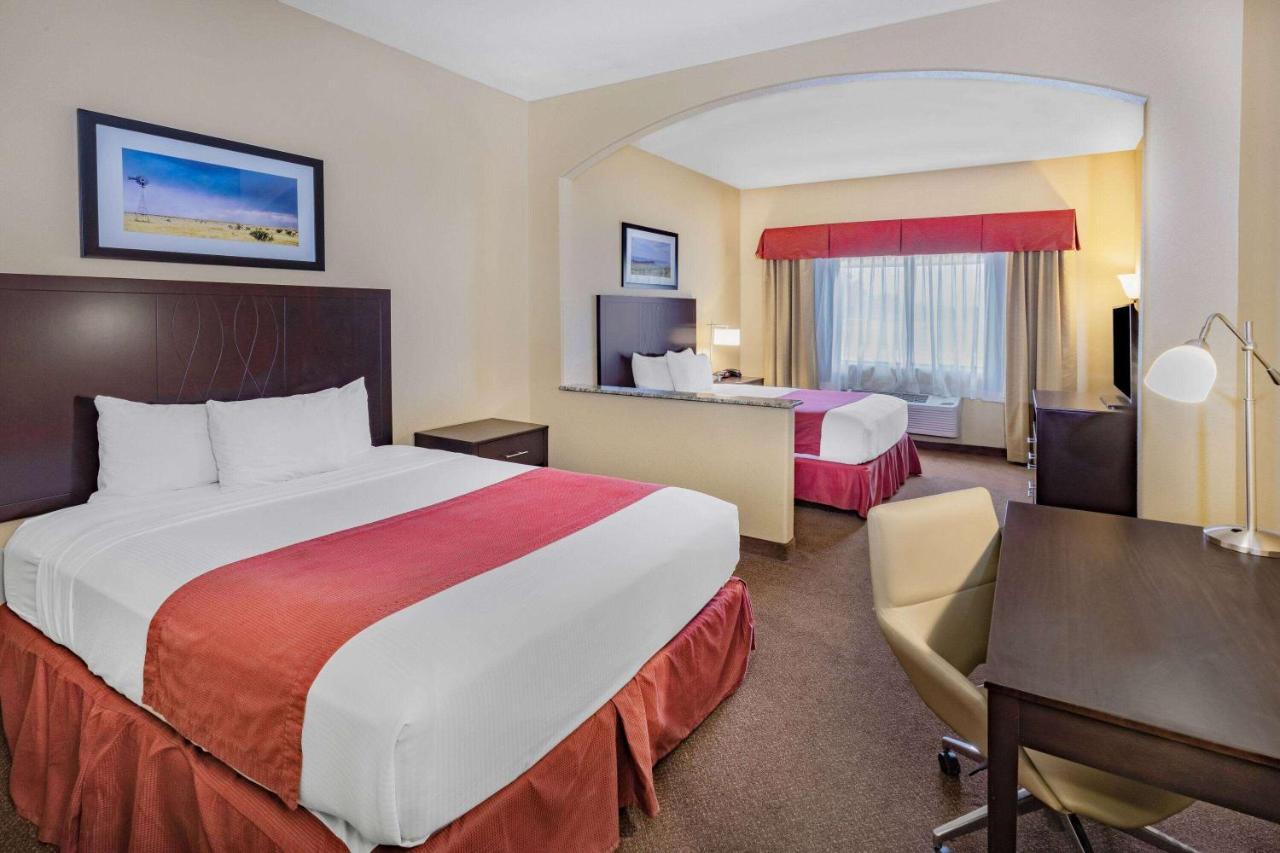 Baymont By Wyndham Cuero Hotel Luaran gambar